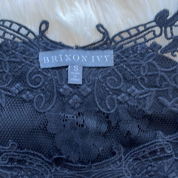 Brixon Ivy Lace Top - Picture 4 of 7